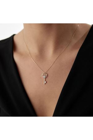 Kalpli Firüze Taşlı Anahtar Kolye